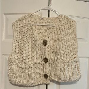 Chunky Cream Knit Button Vest